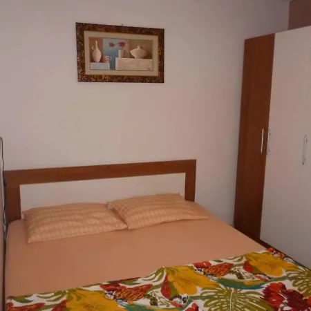 Apartman In 5467